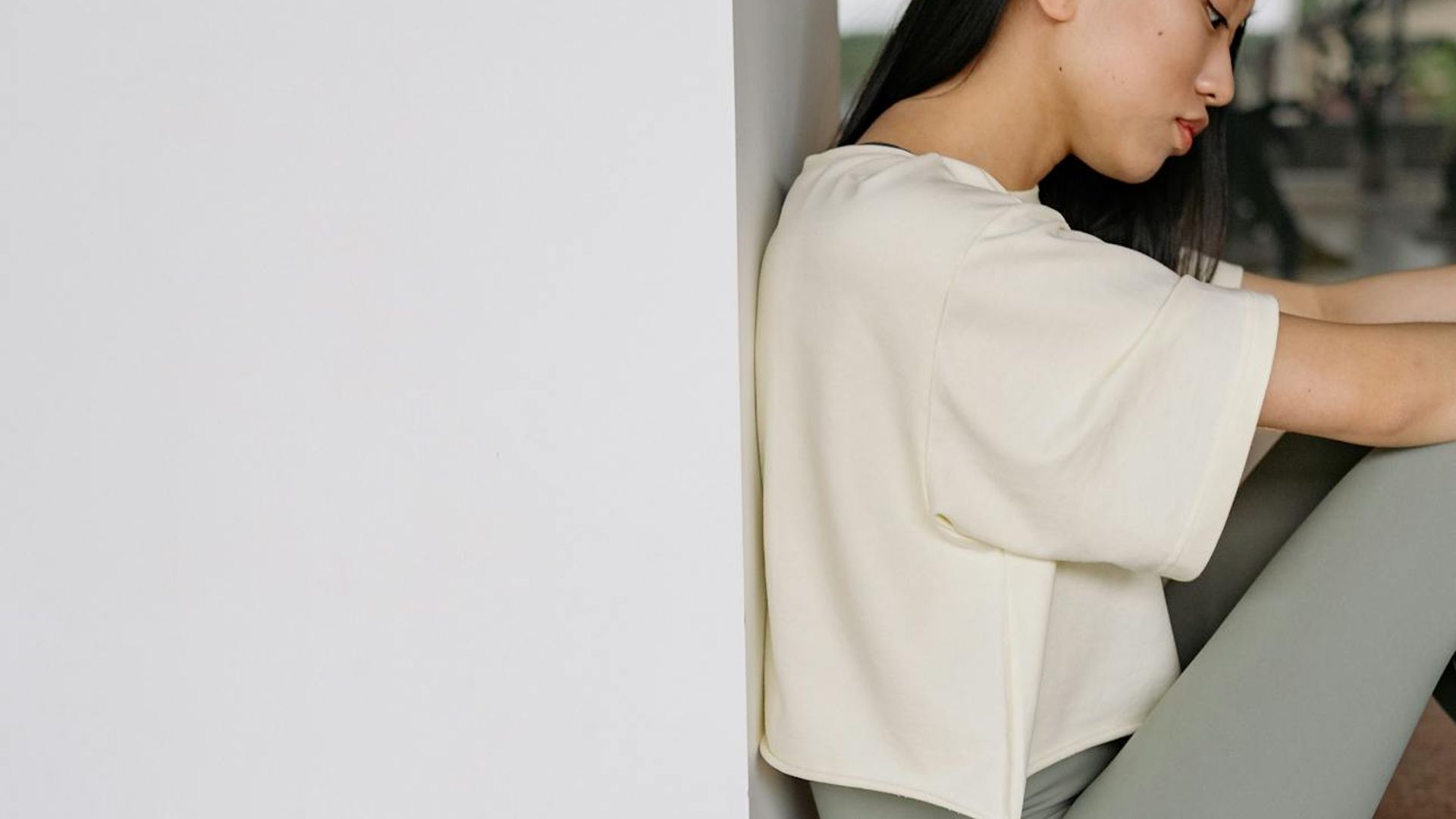 Calm and bright space for yoga practice.